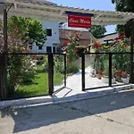 Pensiune Casa Maria Jupiter